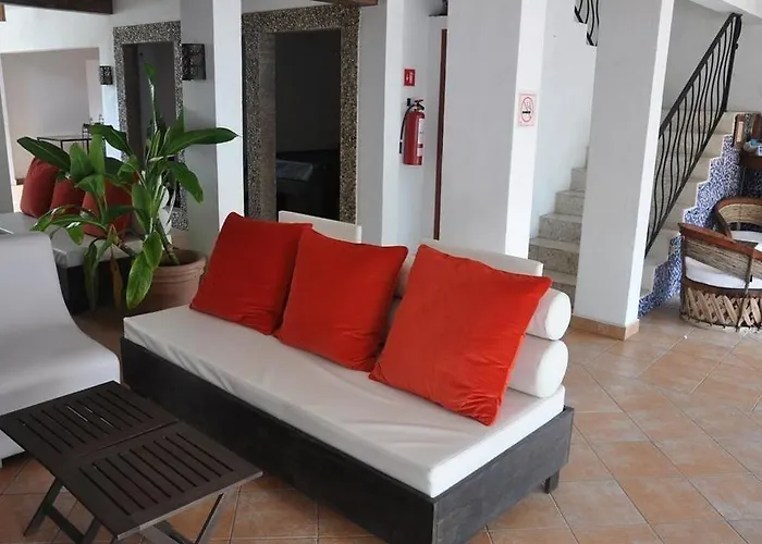 Flamingo 3*